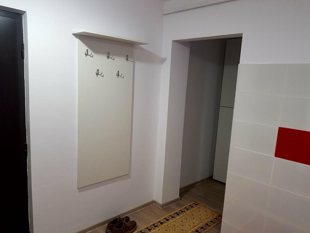 Apartament Confort Apartment Piatra Neamt Bagian luar foto