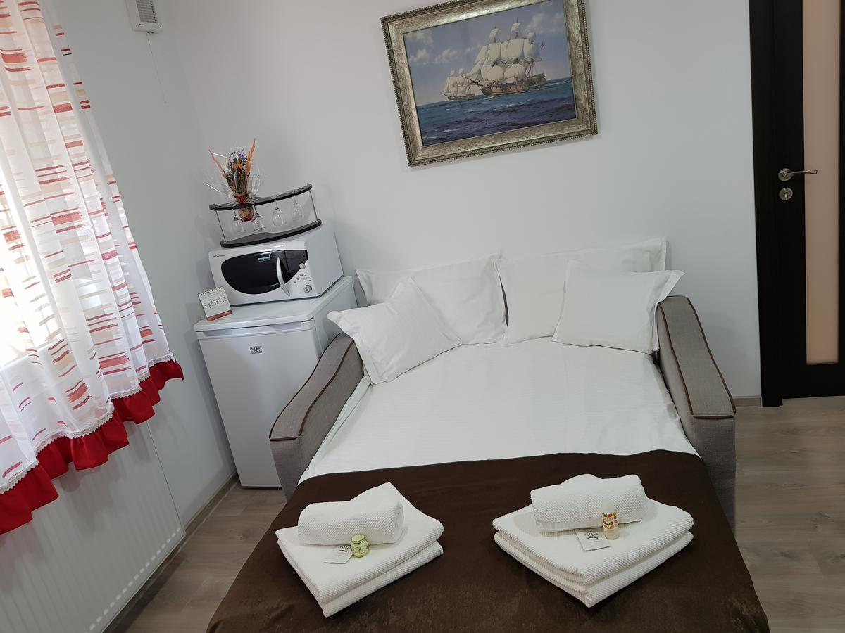 Apartament Confort Apartment Piatra Neamt Bagian luar foto